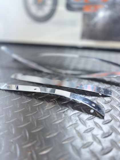 Harley Softail Chrome Windshield Trim 1997-2007 photo 3