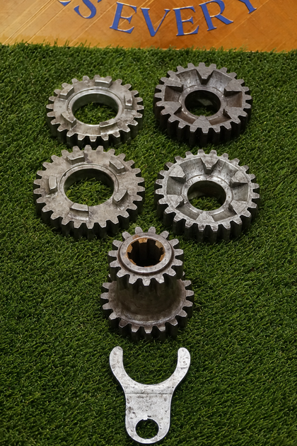 OEM Harley Shovelhead 4 Speed Transmission Gears Shifting Fork Big Twin FX FL photo 1