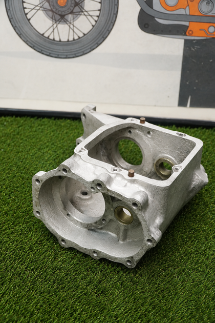 OEM Harley Shovelhead 4 Speed Rotary Top Transmission Case Housing 1979-84 82A photo 4