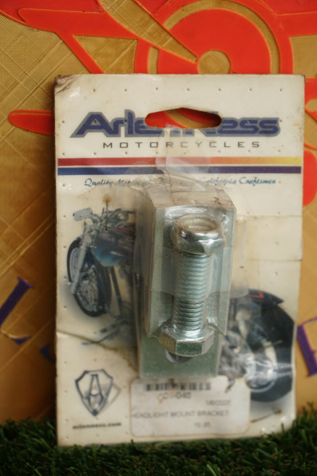 Arlen Ness 06-048 Headlight Bracket Harley Narrow Glide 84-Up NOS Mount