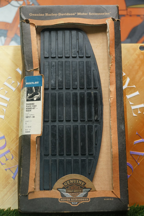 Used Genuine Harley Rider Footboard Rubber Pads 50614-91A Touring Softail
