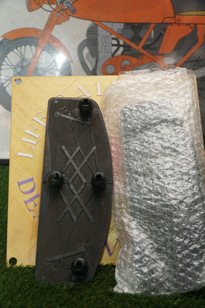 OEM Harley Touring Softail Floorboard Rubber Inserts 50614-06 Take Offs photo 2