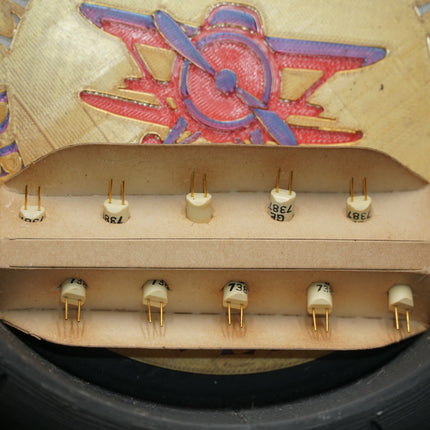 Vintage GE 7387 Miniature Indicator Lamps 28V 1W Bi-Pin Base [Box of 10]