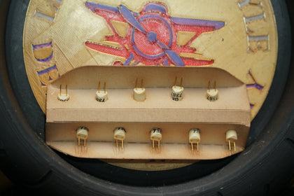 Vintage GE 7387 Miniature Indicator Lamps 28V 1W Bi-Pin Base [Box of 10] photo 4