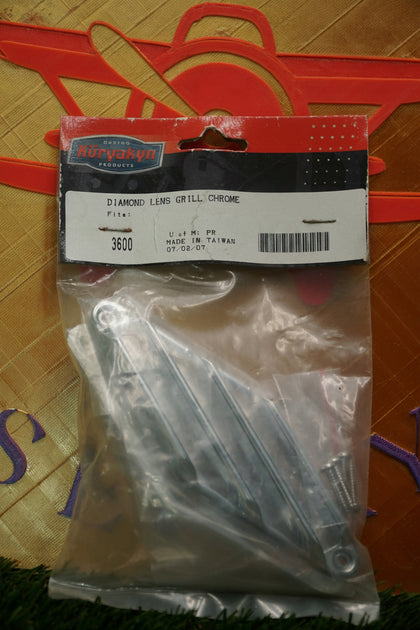 New Honda Goldwing GL1500 Chrome Diamond Light Lens Grilles Pair | Kuryakyn 3600 photo 3