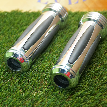Used Show Chrome Comfort Hand Grips 1" Handlebars Harley Davidson Pre-2009