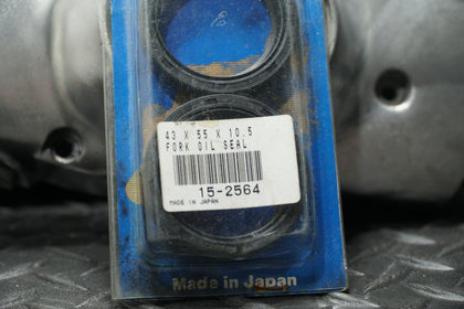 K&L 15-2564 Fork Seals 43x55x10.5mm – Fits Yamaha IT200, YZ125, TT600, Triumph 750/900 (1991–1998) photo 2