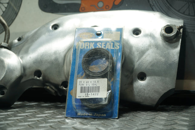 K&L 15-1422 Fork Seals 35x48x10.5mm – Fits Honda XL250R (1984–1986), Kawasaki KX80 (1986–1991)