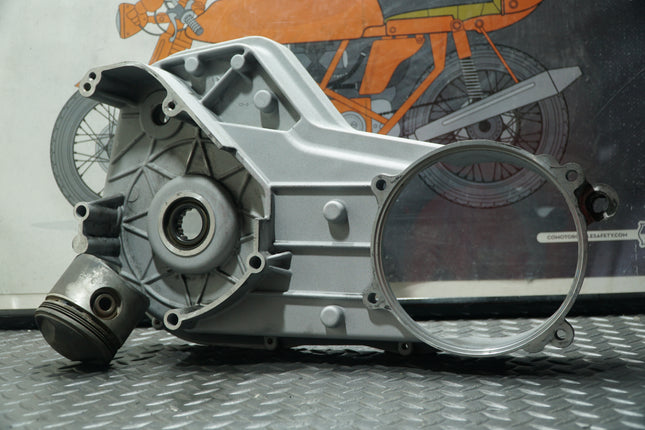 01-06 Harley RoadKing Touring Inner Primary Cover 60677-01B