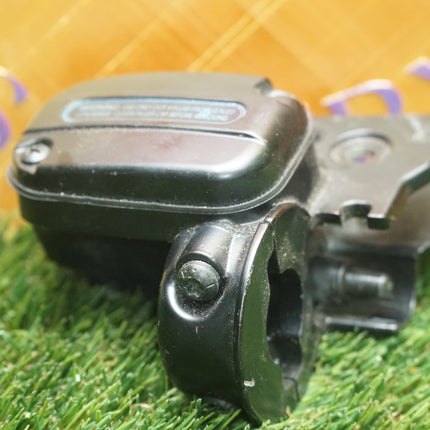 V-Twin Mfg Front Brake Master Cylinder Black DOT 4 Harley Style Rebuild Core