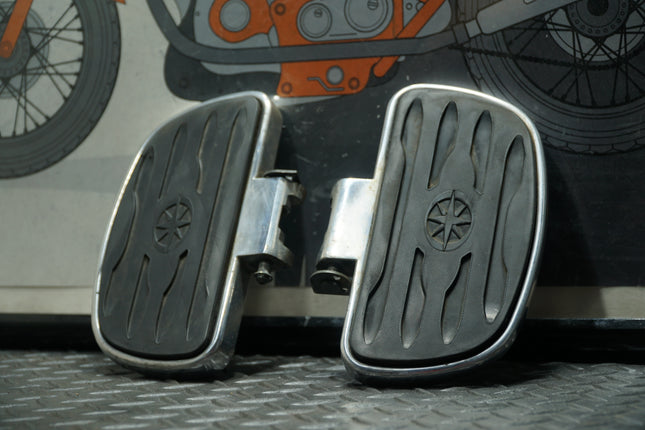 2002 Yamaha XV1600 Road Star Classic Front Driver Floorboards | Complete Set