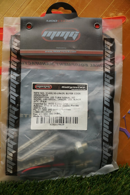ModCycles Universal Black LED Turn Signal Indicator Light Set MGEAU9629 Pair NOS photo 2
