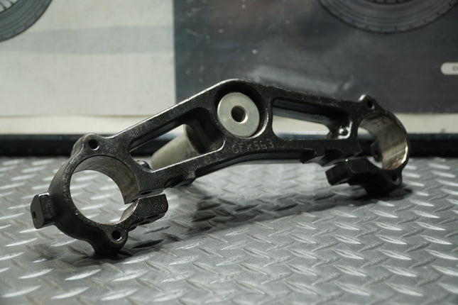 2017–22 Harley FLHR Road King Triple Tree Lower Clamp w/ Stem OEM