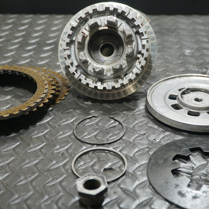 Harley Big Twin 5 Speed Clutch Hub Assembly Plates Nut 1990-1997 OEM 37550-90 Kit