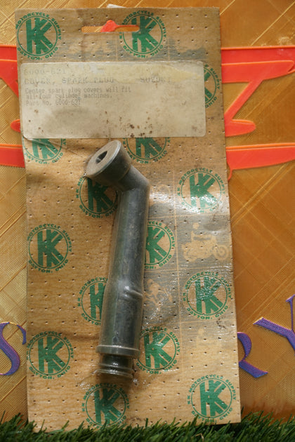 Suzuki 4 Cylinder Engine Spark Plug Boot Cap Cover Vintage K&K NOS 6000-621 GS GT photo 1