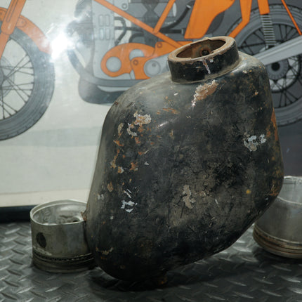 Vintage Harley XLH Ironhead Oil Tank – Electric Start, No Cap