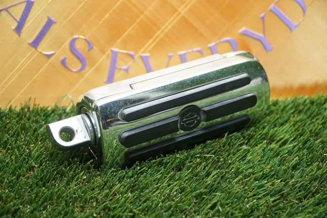 Harley-Davidson OEM Heel Raiser Chrome Highway Footpeg Single Scratched