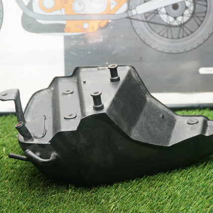 Harley Sportster XL883 Right Side Oil Tank Wrinkle Black 62475-93 NOS