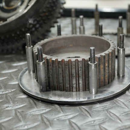 1981–84 Harley Sportster Ironhead Clutch Basket Hub + 2 Pressure Rings OEM