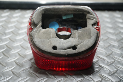 Harley Dyna Super Glide FXDI Taillight Housing Rear Brake Light 2004 OEM photo 6