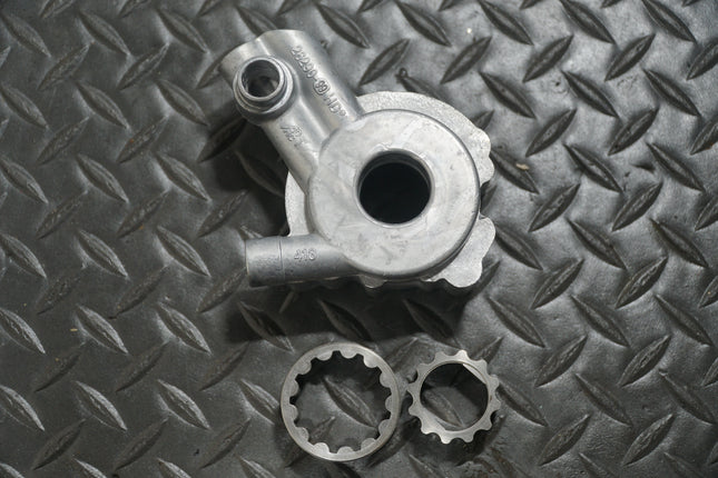 Harley Twin Cam Oil Pump with Gears 26290-99A Softail Dyna Touring