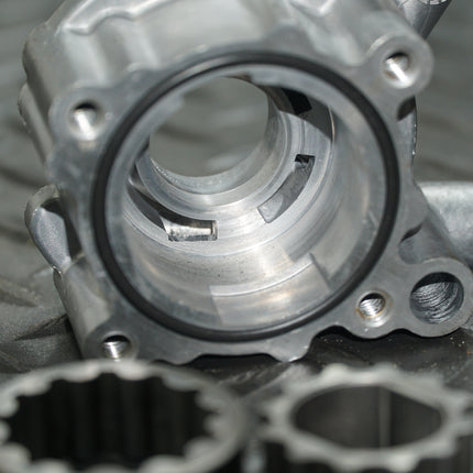 Harley Twin Cam Oil Pump with Gears 26290-99A Softail Dyna Touring