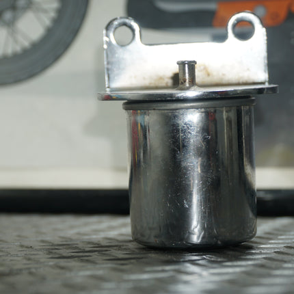 Harley Big Twin Oil Filter Holder Mount 1970-1999 w/ Chrome Filter OEM