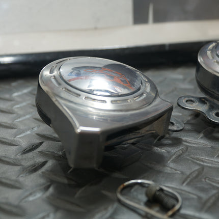 1996 Yamaha Virago XV1100 Horn Pair OEM Working Chrome Y753