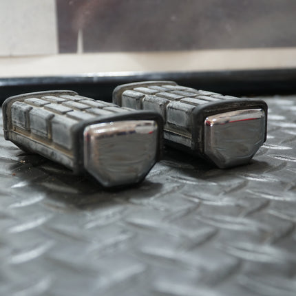 Yamaha Virago XV750 Foot Pegs OEM Pair