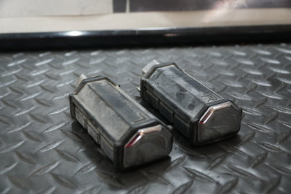Yamaha Virago XV750 Foot Pegs OEM Pair photo 4