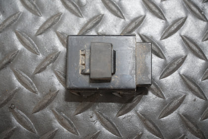 2000 Yamaha Road Star Silverado XV1600 Flasher Relay Signal OEM photo 2