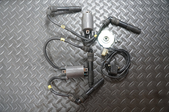 1993-2001 Kawasaki Ninja ZX600 ZX600E Ignition Coil Set w/ Pickup OEM