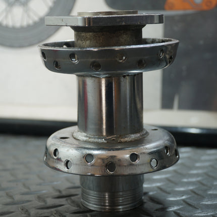 Harley Softail Custom Dyna Wide Glide Chrome Laced Front Wheel Hub OEM