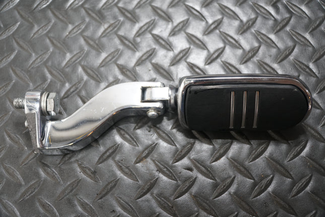 2004 Harley CVO FLHTCSE Street Glide Passenger Foot Peg w/ Chrome Mount OEM
