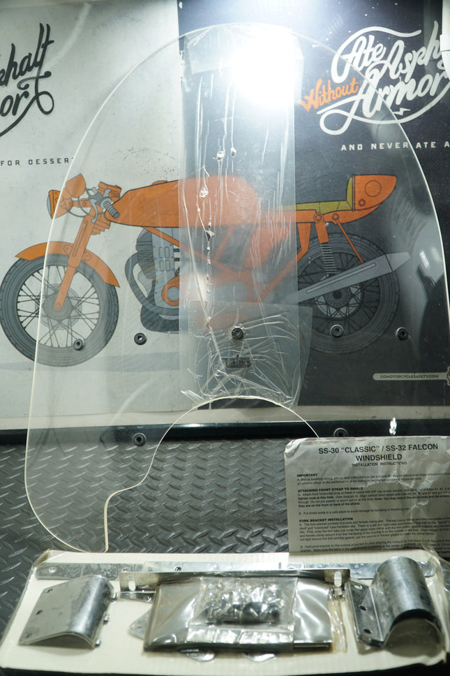 Show Chrome Slipstreamer SS-30 Classic 17” Clear Windshield w/ Hardware