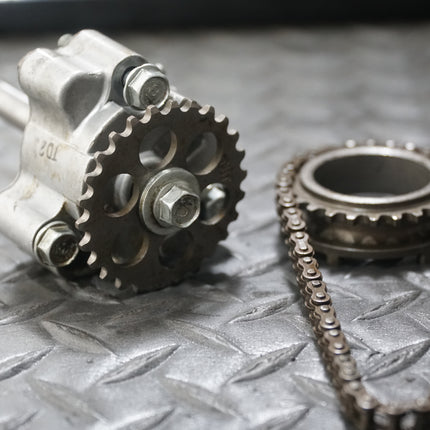 2000-01 Honda CBR929RR Oil Pump Gear & Chain Assembly OEM