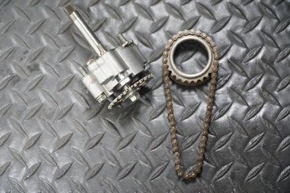 2000-01 Honda CBR929RR Oil Pump Gear & Chain Assembly OEM photo 2