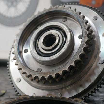 Harley Davidson Twin Cam Clutch Assembly 1998-2006 OEM 37802-04A