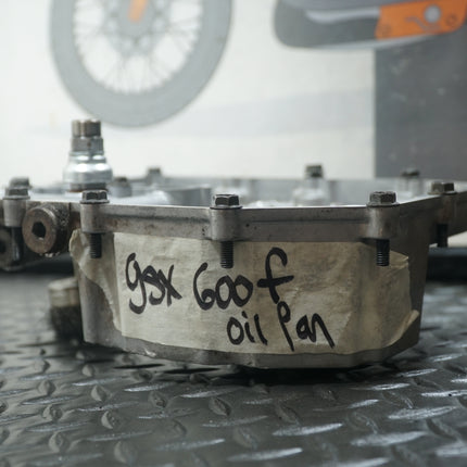 1998-2006 Suzuki Katana GSX600F Oil Pan OEM w/ All Bolts Stripped Drain Bolt