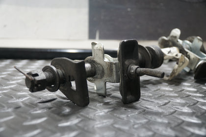 2001-2006 Suzuki GSX600F Katana Rear Wheel Spindle Axle B071 w/ Adjusters photo 3