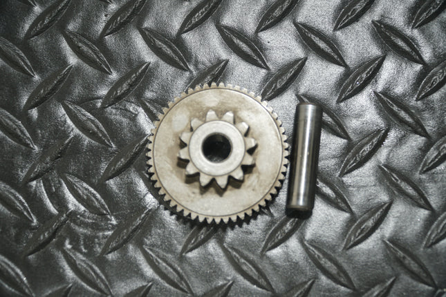 1992 Suzuki GSX600F Katana Starter Idler Gear Starter Clutch Idle OEM