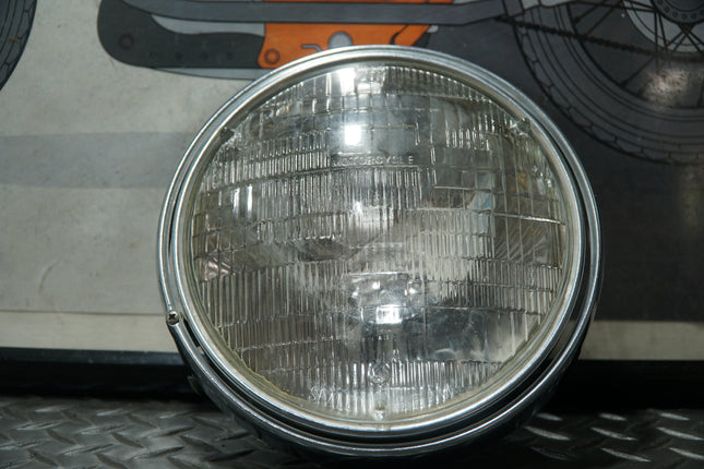 Kawasaki KZ650 Headlight with Rim 10/77 Working Light Unit