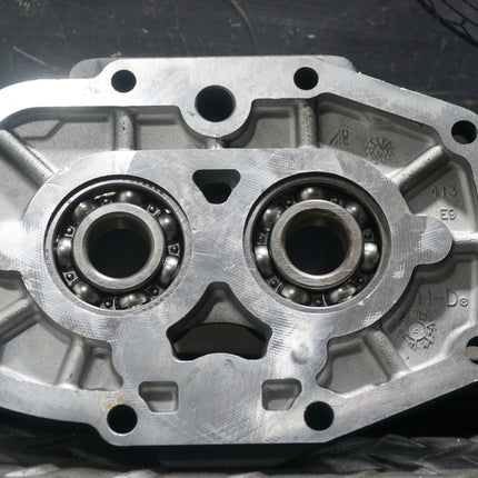 Harley Touring Softail 5-Speed Transmission Bearing Housing Trap Door 35086-99