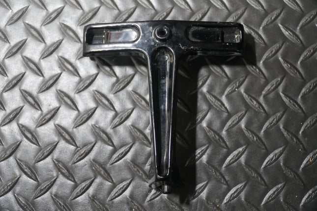 Harley Passenger Floorboard Bracket 52719-10 Road Glide 2013 Black No Hardware