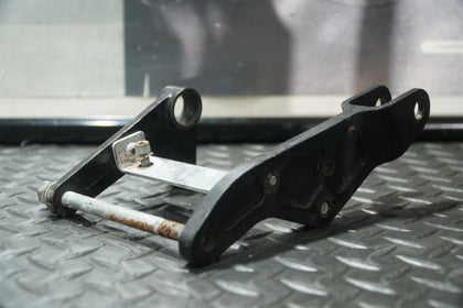 2000 Buell M2 Cyclone Bracket Support OEM #TT18 Used photo 2