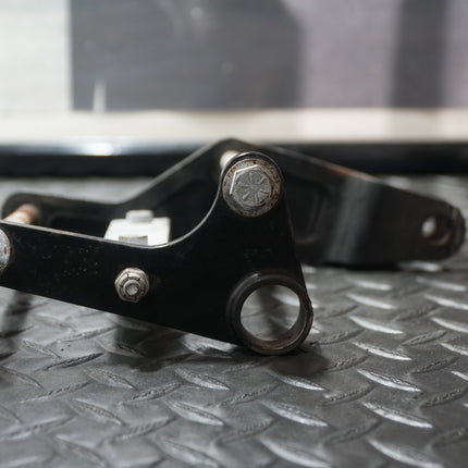 2000 Buell M2 Cyclone Bracket Support OEM #TT18 Used