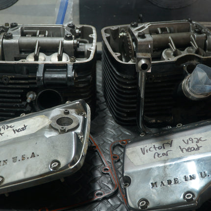 Victory V92C Sport Deluxe Cylinder Heads Cylinders Pistons Valves OEM Top End
