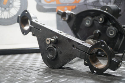 2004 Harley Electra Glide FLHTI Triple Tree Steering Stem Clamp OEM photo 11