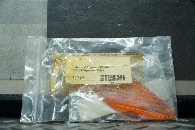 Kuryakyn 3100E Amber Right Lens Honda Goldwing Diamond Side Marker Vintage New