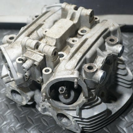 1975 Yamaha XS650 Engine Top End Cylinder Head 6961.U0 OEM No Cam